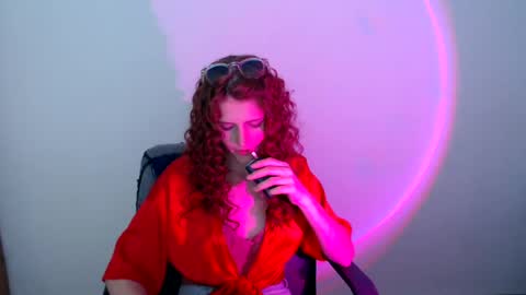 vellahott online show from June 14, 12:29 pm