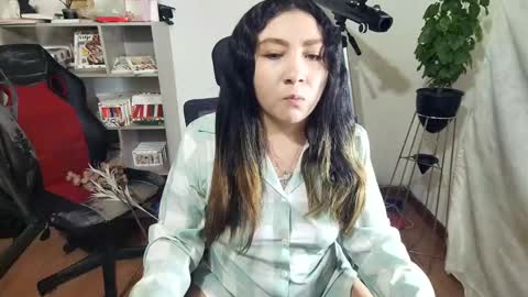 Im VelaI will be Christmas and New Year with my family December 22 to January 13 I will miss you guys. online show from September 23, 3:09 am