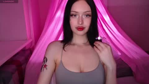 Snapshot of veloravexis chatting on June 15, 5:26 pm Velora online show from June 15, 5:26 pm