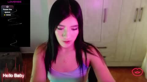 velvet_28_ online show from October 17, 1:14 pm