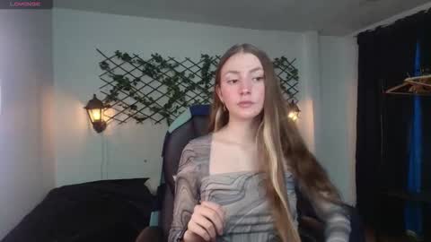 Sophi  online show from March 30, 12:22 am