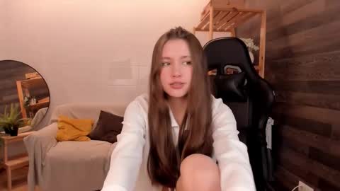 Snapshot of velvet_cherry chatting on October 9, 3:32 pm velvet_cherry online show from October 9, 3:32 pm