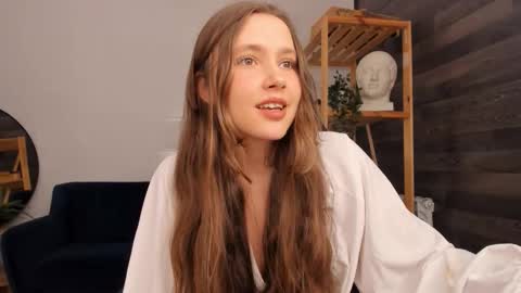 Snapshot of velvet_cherry chatting on November 25, 4:18 pm velvet_cherry online show from November 25, 4:18 pm