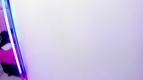 velvet_giirll online show from June 25, 6:12 pm