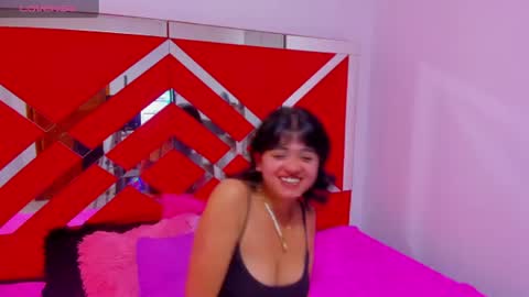 velvet_giirll online show from July 28, 4:39 pm