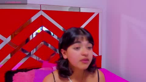 velvet_giirll online show from July 28, 7:39 pm