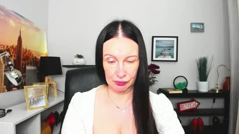 Jasmine online show from September 25, 6:50 am