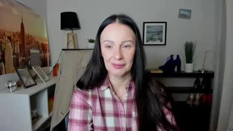 Jasmine online show from February 10, 6:39 am