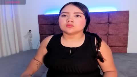 velvet online show from March 22, 10:18 am