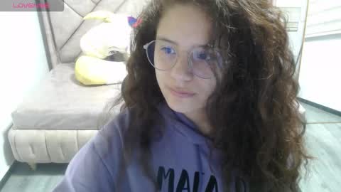 velvet_moon_v online show from January 8, 1:13 pm