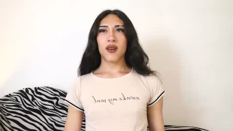 Velvet  online show from June 9, 1:12 pm