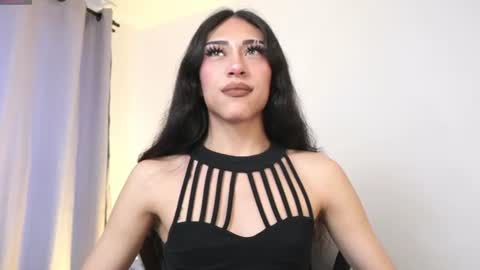 Velvet  online show from June 13, 1:53 pm