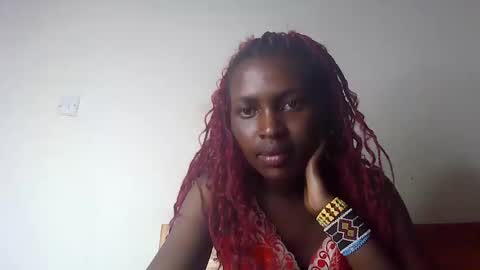 Snapshot of velvet_sexy chatting on October 13, 5:13 pm velvet_sexy online show from October 13, 5:13 pm