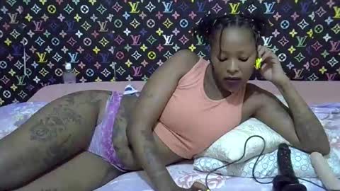 velvet online show from February 5, 1:27 pm