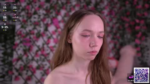 Polly online show from November 18, 6:12 pm