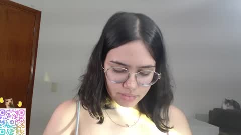 Snapshot of velvetcrystal chatting on June 29, 1:45 am Crystal PVT OPEN online show from June 29, 1:45 am
