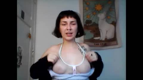velvetdunya11 online show from October 8, 9:01 pm