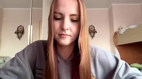 Snapshot of velvetmary chatting on November 19, 4:34 am Rachel online show from November 19, 4:34 am