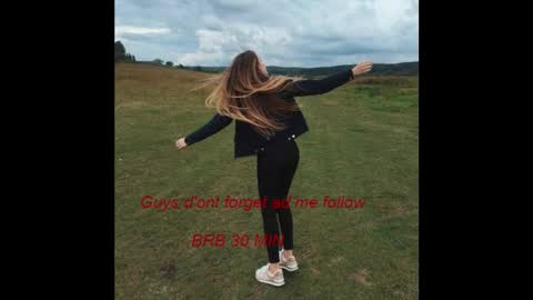 velvetmoon123 online show from February 24, 5:27 am