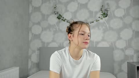 Kelly online show from November 18, 8:30 am