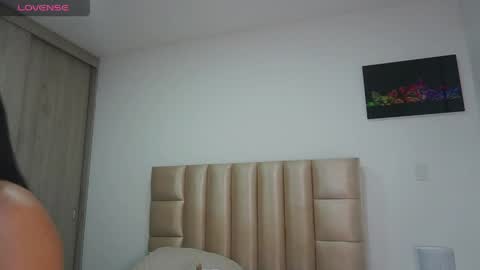 velvet online show from May 15, 11:23 pm