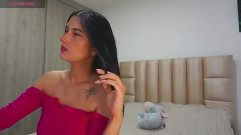 velvet online show from May 22, 11:21 pm