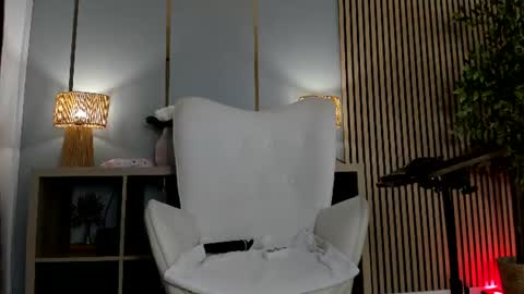 Velvet online show from June 28, 3:01 am