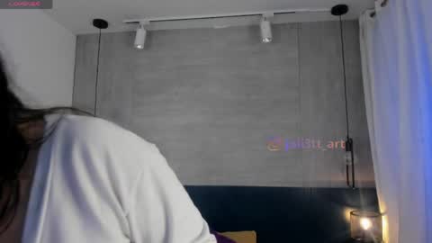 velvettease_ online show from May 31, 12:45 pm