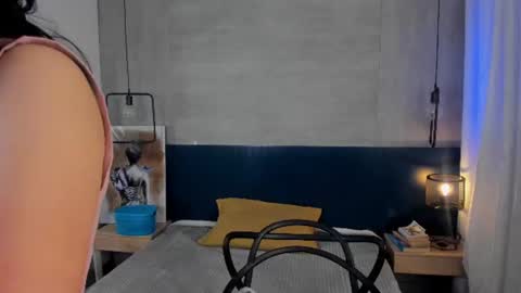 velvettease_ online show from July 14, 12:44 pm