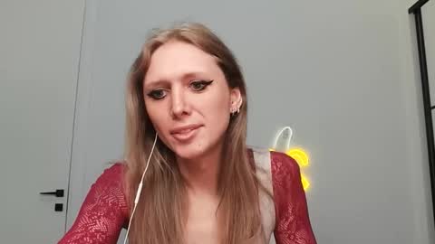 VelvetTGirl online show from February 4, 4:24 pm