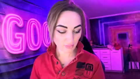 Snapshot of velvettouch4444 chatting on March 13, 7:31 pm MERYEM online show from March 13, 7:31 pm