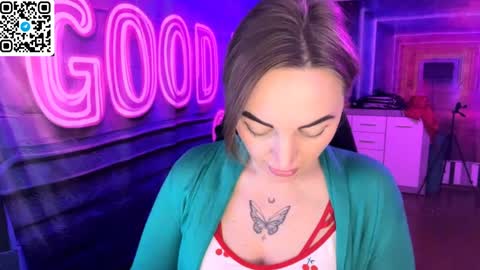 Snapshot of velvettouch4444 chatting on March 30, 9:27 pm MERYEM online show from March 30, 9:27 pm