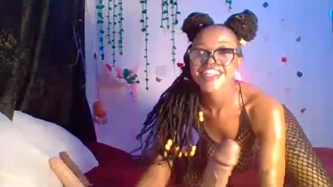 COCO XOXO online show from November 7, 4:34 am