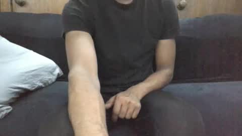 Vee online show from January 25, 9:04 am