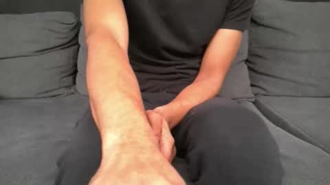 Vee online show from February 8, 6:17 am