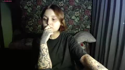 Snapshot of vendymories chatting on July 19, 9:29 pm eva 3 online show from July 19, 9:29 pm