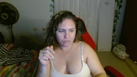 venecasexy44 online show from September 14, 12:10 am