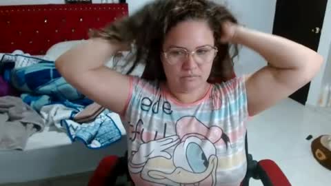 venecasexy44 online show from July 24, 10:46 am