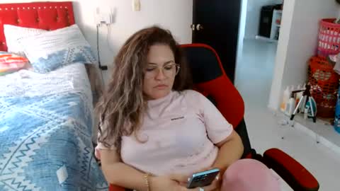 venecasexy44 online show from July 28, 8:01 pm