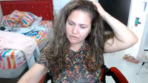 venecasexy44 online show from July 30, 4:39 pm