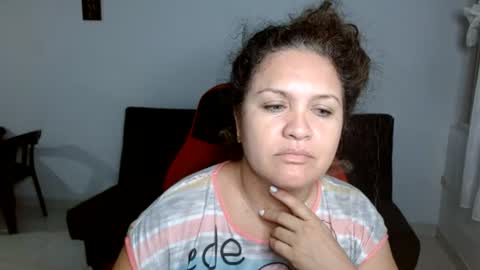venecasexy44 online show from August 4, 9:23 am