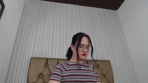 veneno hot online show from December 19, 5:18 pm