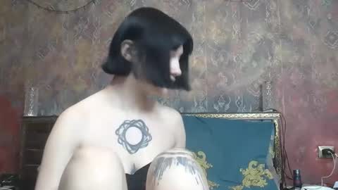 Naly online show from December 19, 11:06 am