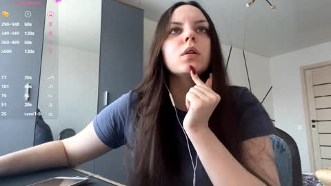 Emily online show from March 29, 12:16 pm