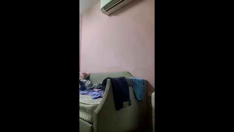 Snapshot of venjo202673 chatting on May 15, 4:58 pm venjo202673 online show from May 15, 4:58 pm