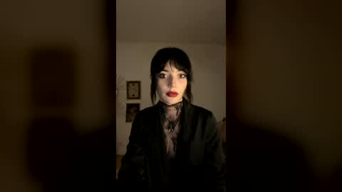 venom_goddess online show from July 2, 8:04 pm