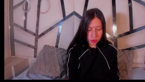 venurmorgan online show from February 20, 11:16 pm