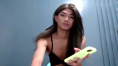 VenusDelicious online show from December 21, 10:06 pm