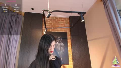VENUS online show from January 15, 12:25 pm