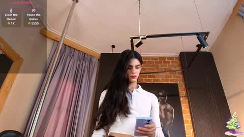 VENUS online show from January 18, 12:57 pm